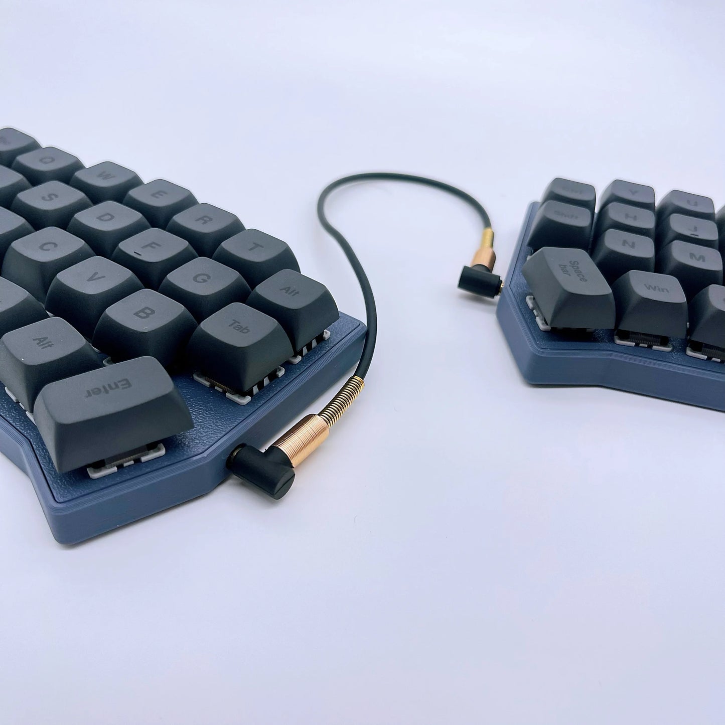 Corne V4 Split Keyboard Kit Mechanical Keyboards Support VIAL Wired RGB Custom Hot Swap Ergonomic Gaming Left and Right Handed